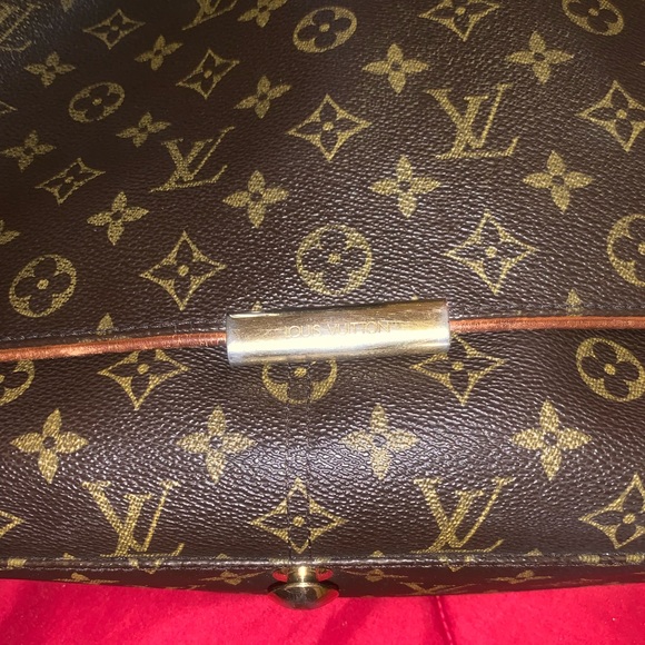 Fully customized blue bubble heart 💙✨ 🫧 Louis Vuitton abbesses messenger bag - Picture 11 of 16